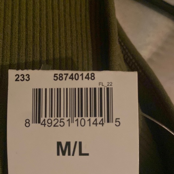 Olive Green Ribbed Crop Top - Picture 6 of 6